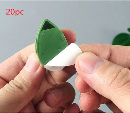 Adjustable leaf-shaped plant clips made of eco-friendly ABS resin material for supporting climbing vines and greenery