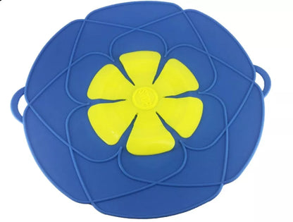 Anti-splash silicone lid for pots in various colors, preventing cooking messes