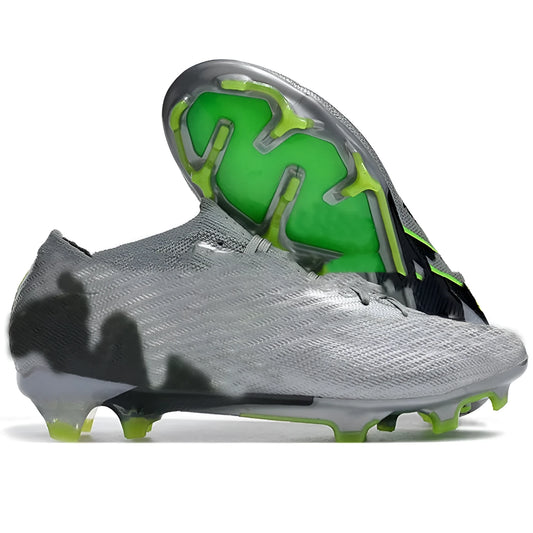 Men's knitted football shoes with air cushion and FG rubber studs on natural grass