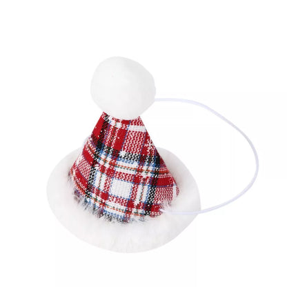 Christmas triangle pet towel with Santa deer print for dogs, 60X45cm