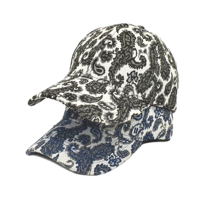 Men's and women's baseball cap in polyester with paisley pattern print, size M fitting 56-58cm head circumference, for sun protection and breathable wear across all four seasons in blue, black, or wine red