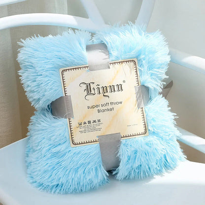 European style coral fleece blanket in various colors and sizes for cozy warmth and elegant decor