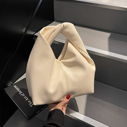 Women's dumpling-shaped casual handbag in PU with folded stitching and sandwich pocket