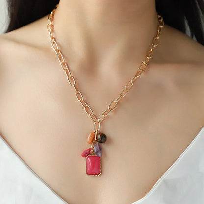 Stylish pendant necklace with geometric design and irregular elements, perfect accessory for fashion-forward women