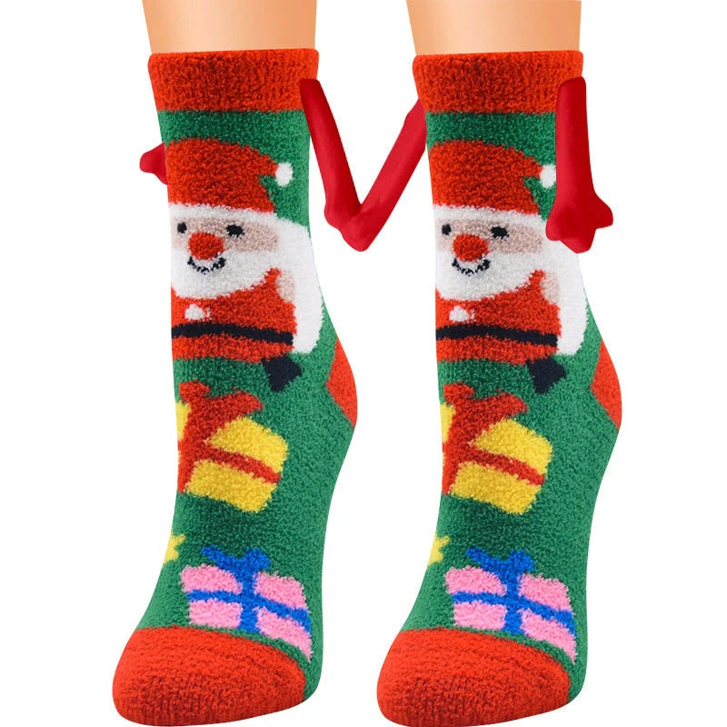 Christmas couple socks with magnetic connection feature and 3D animal patterns