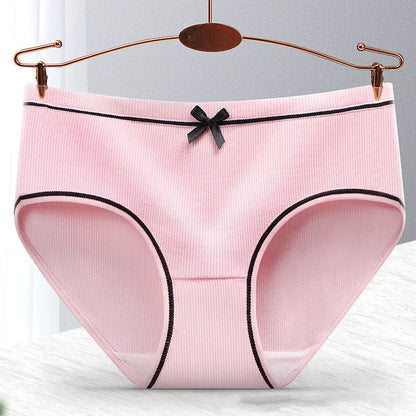 Women's casual mid-rise shorts in breathable milk silk fabric, available in 8 colors