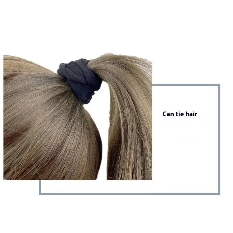 Wrist Bag Armband Sleeve for Camping and Fitness: Securely holds mobile phones up to 10.5cm tall with a 10cm wide compartment, featuring independent OPP packaging options for organised storage.