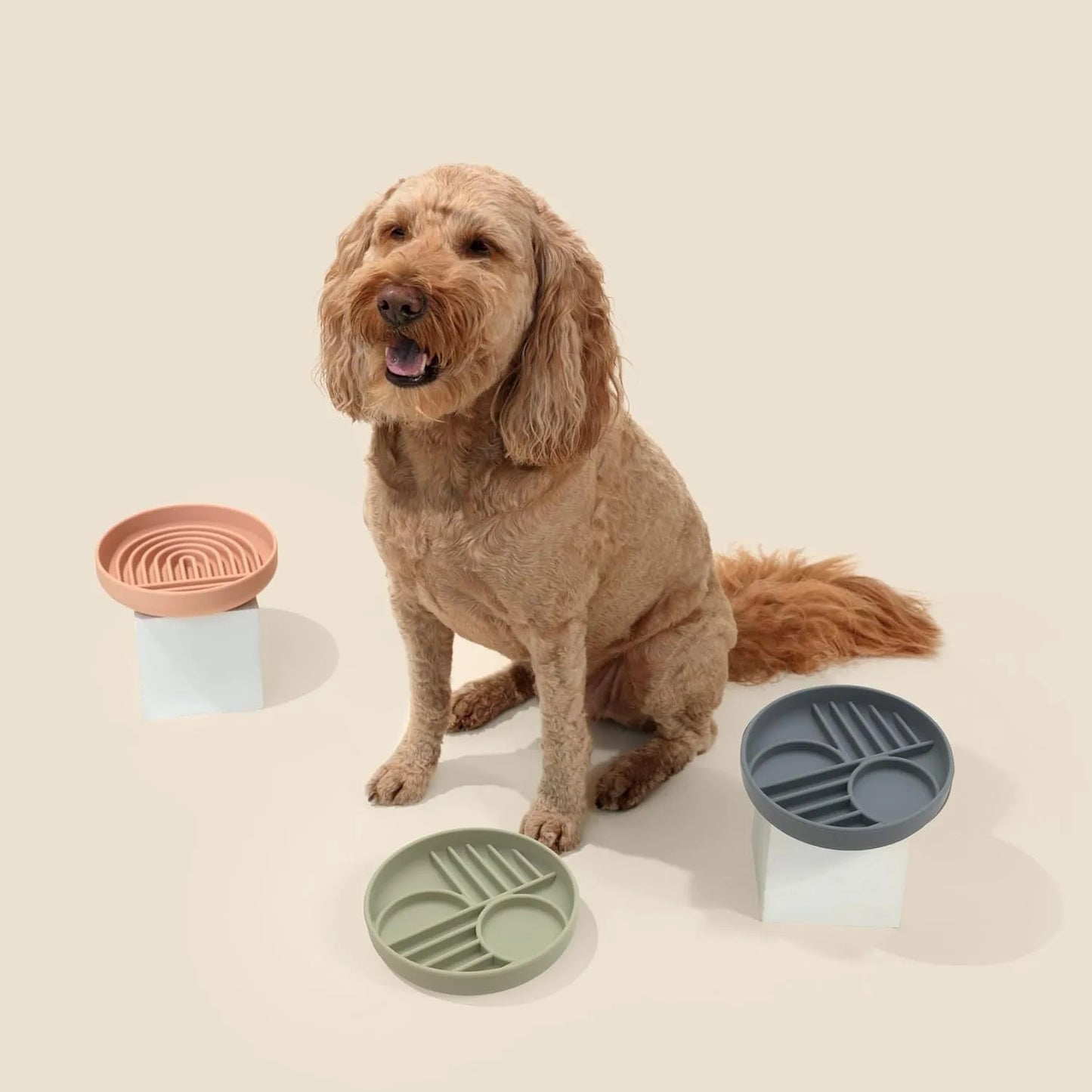 Silicone slow feeder bowl for dogs with ridges, measuring 19 cm, in beige, charcoal ash, grey blue, mango yellow, mustard green, or red.