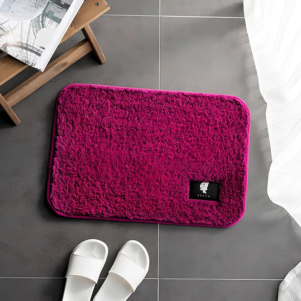 Rectangular polyester anti-slip mat in beige colour for bathroom use with non-woven construction