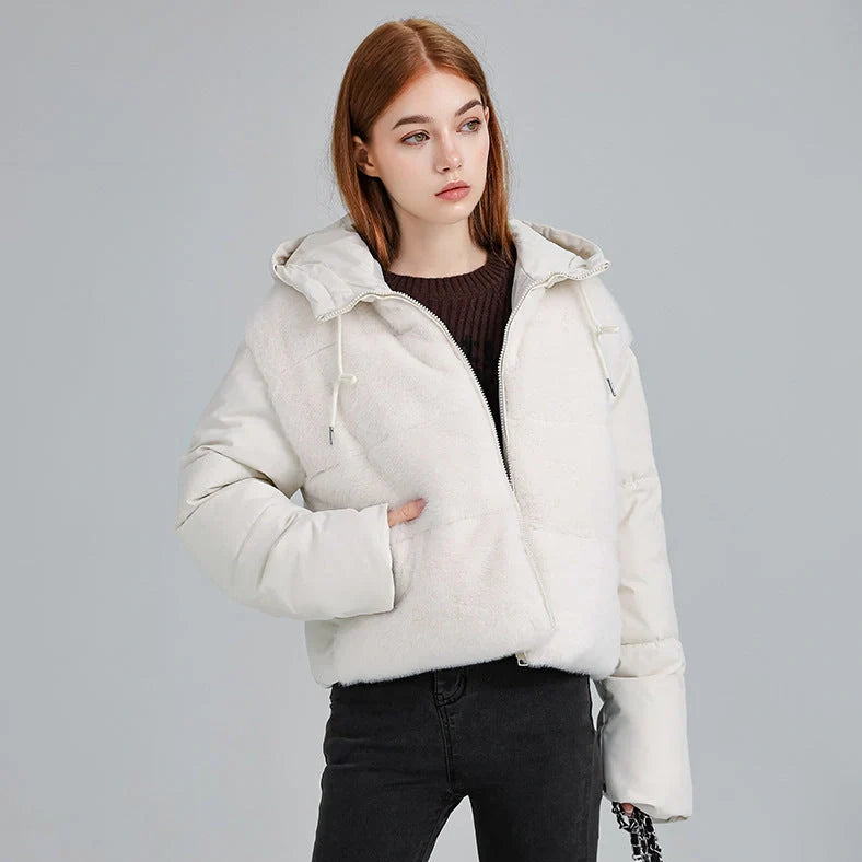 High-waisted feather down plush short jacket with 3D pattern in loose fit