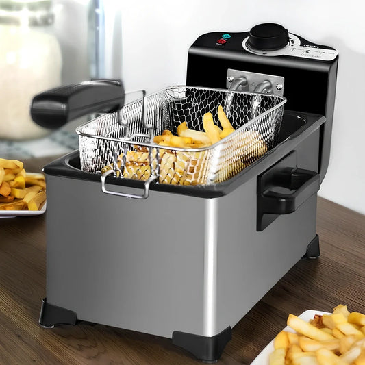 Silver household french fries fryer with 3-litre capacity basket and temperature control dial
