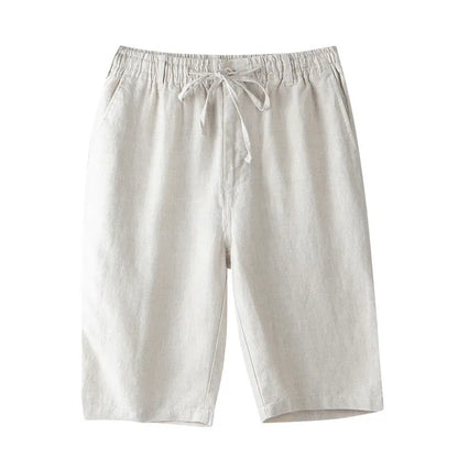 Man's loose-fit linen capri trousers in light colour for casual summer wear