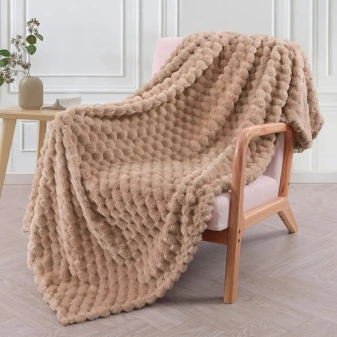 Children's soft plaid blanket in polyester fabric showing colour and size options