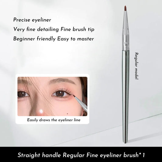 Bend head eyeliner brush with 45-degree angled tip and 1.5cm handle for detailed eye makeup application