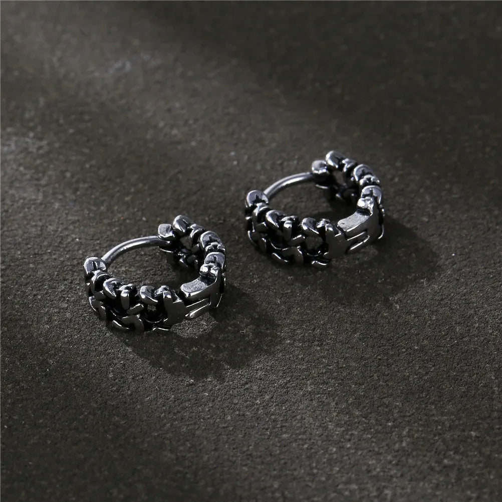 Geometric silver-coloured men's copper earrings in 10mm and 14mm sizes for hip hop style.