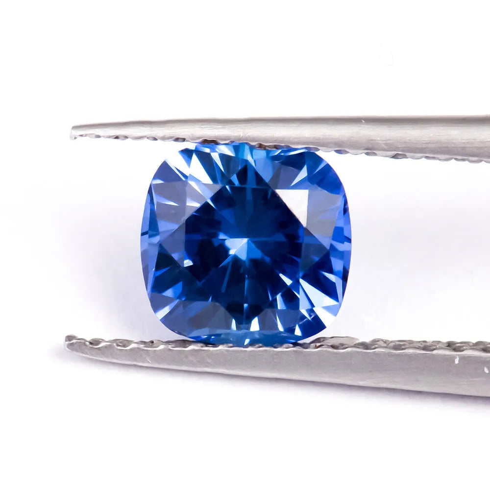 Royal blue love shaped tiara cultivate gemstone in heart and round cuts for jewellery making.