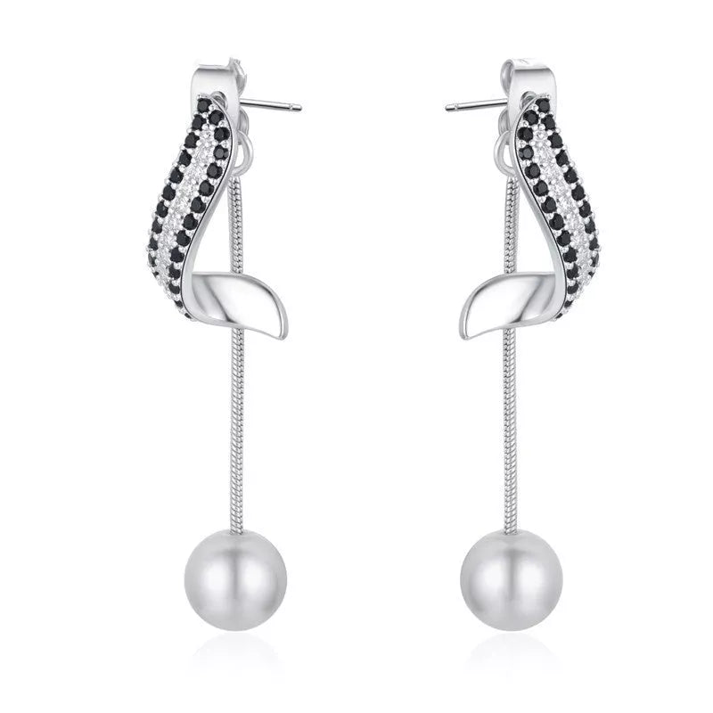 Black pearl pendant tassel earrings for women, elegant and lightweight design