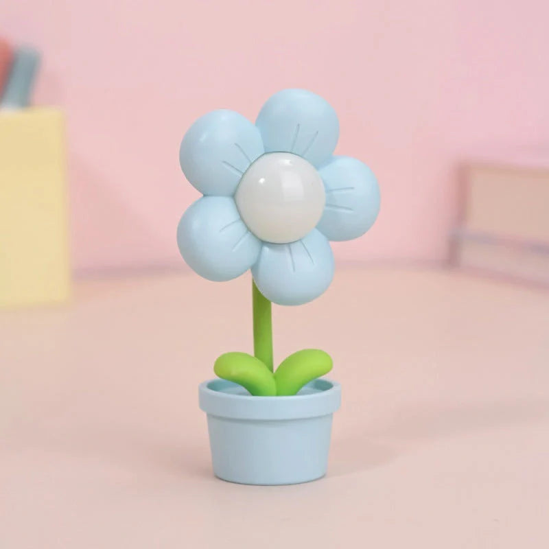 Mini flower night lamp with warm LED light and phone holder in flower shape