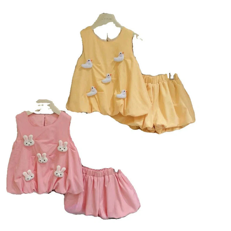 Sleeveless bud-shaped pants suit three-dimensional doll in pink or yellow cotton with cartoon style