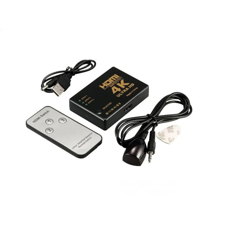 RobotSky black 3-port HDMI switch with IR remote, supports 1080p and HDMI 1.3b, compact 8 x 5.8 x 1.8cm