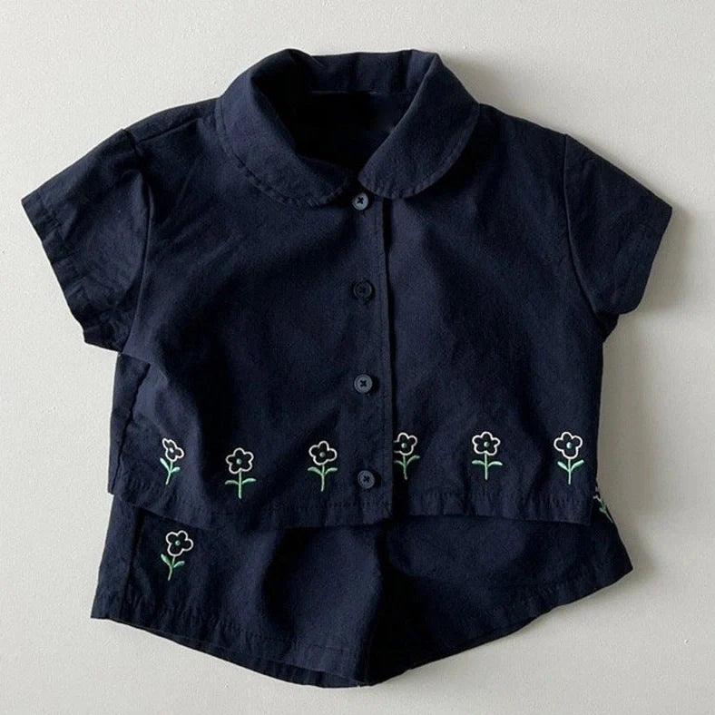 Children's floral shorts set in pink with short sleeves and matching shorts