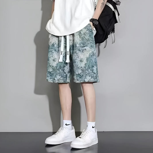 Men's fifth pants shorts in Bear colour design, showing above-knee length and casual fit.