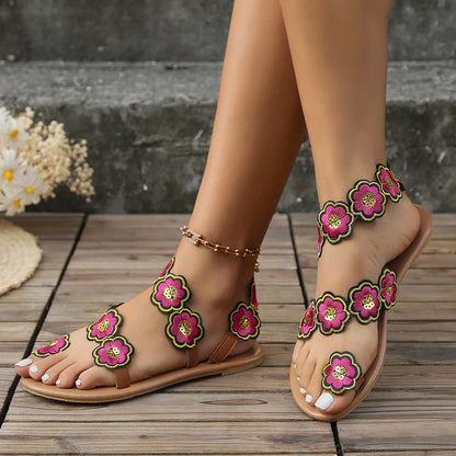Ethnic style flowers flat sandals for women with clip toe design and rubber sole