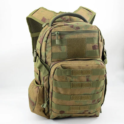 Tactical assault backpack in Oxford material with 20-35 litre capacity for outdoor sports