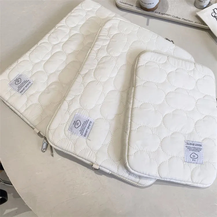 Cloud embroidery cotton notebook storage bag for iPad and tablet PC in white or blue, 11 to 15.6 inch sleeve