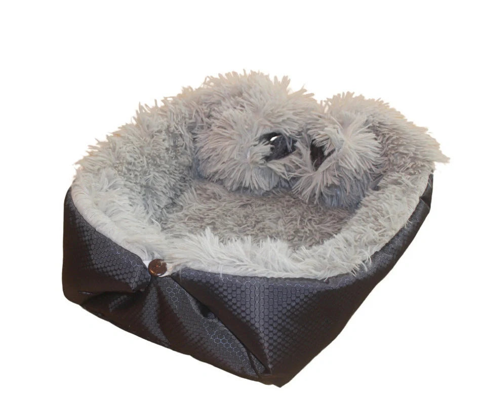 Foldable fleece pet bed mat for dogs and cats, warm and comfortable sleeping area