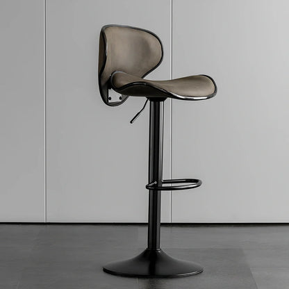 Scandinavian leather chair with height adjustment showing 60-80cm range and 45cm sitting width