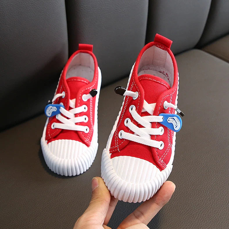 Korean style children's canvas shoes in black, red, yellow or white with non-slip rubber soles