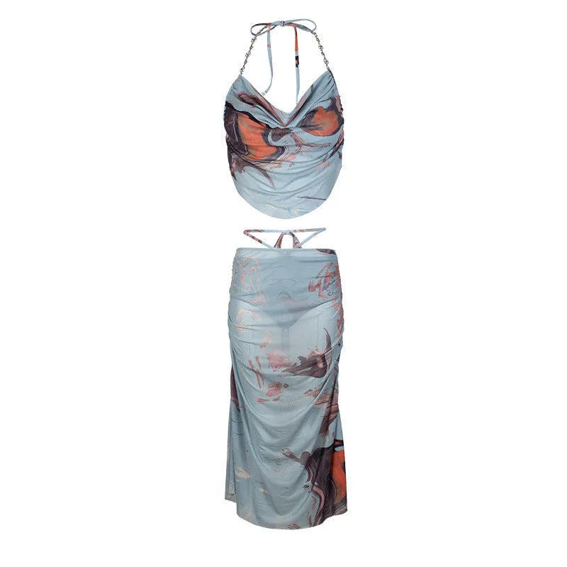 Blue women's three-piece bikini set with diamond chain split and backless design