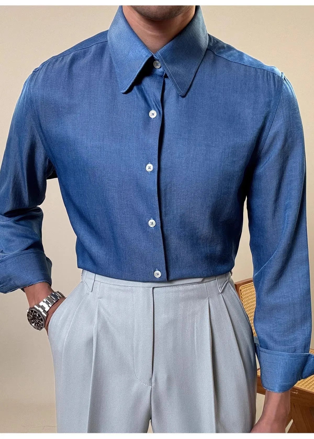 Men's slim fit business casual shirt with round collar in light blue and dark blue colour options