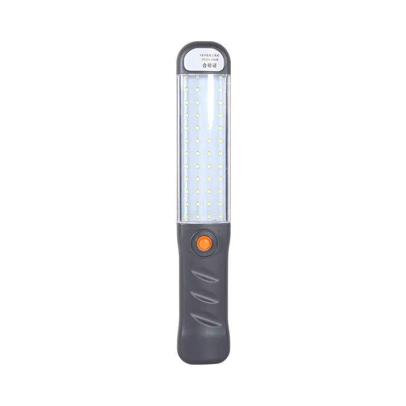 Magnetic LED work light with 360° rotation and rechargeable battery