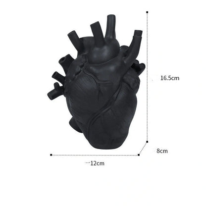 Nordic Style Heart-shaped Dry Vase for desktop decoration in various colors