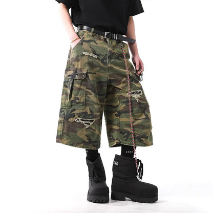 Men's camouflage pattern cropped jeans trousers in straight cut with cotton denim fabric