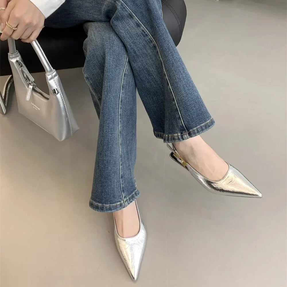 Pointed toe leather shoes with thin straps and low heel in four colour options