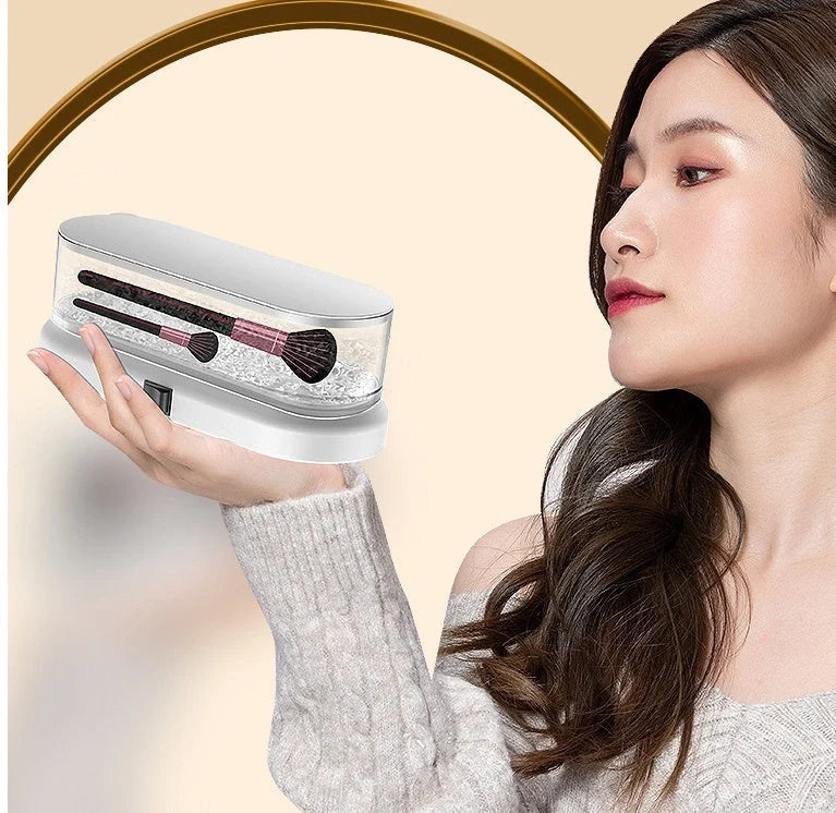 Compact ultrasonic cleaning machine for watches and small items, white color