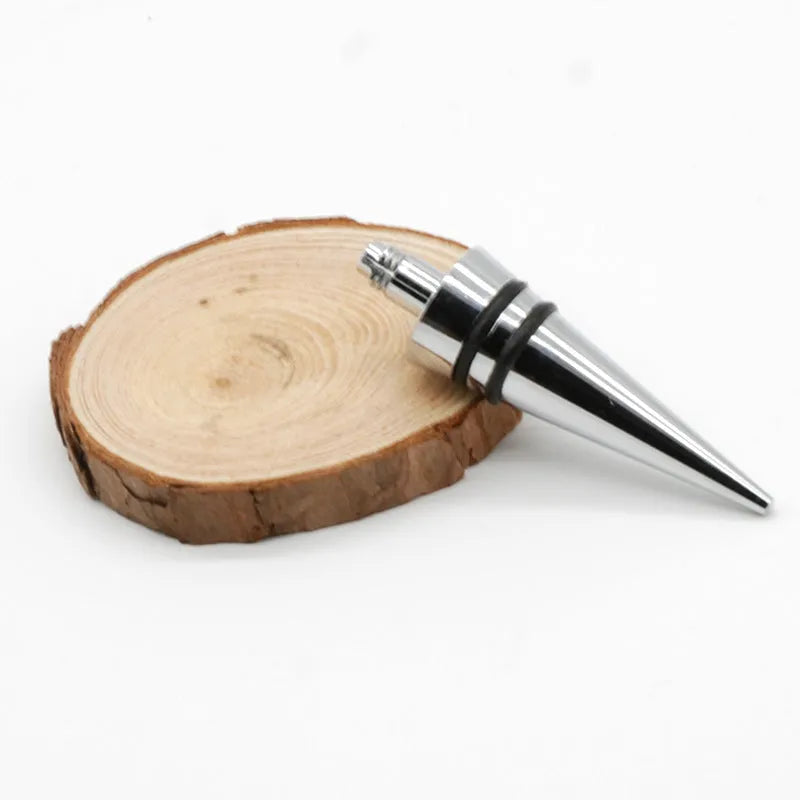 Silver M8/M10 threaded zinc alloy wine stopper with silicone seal for bottle preservation