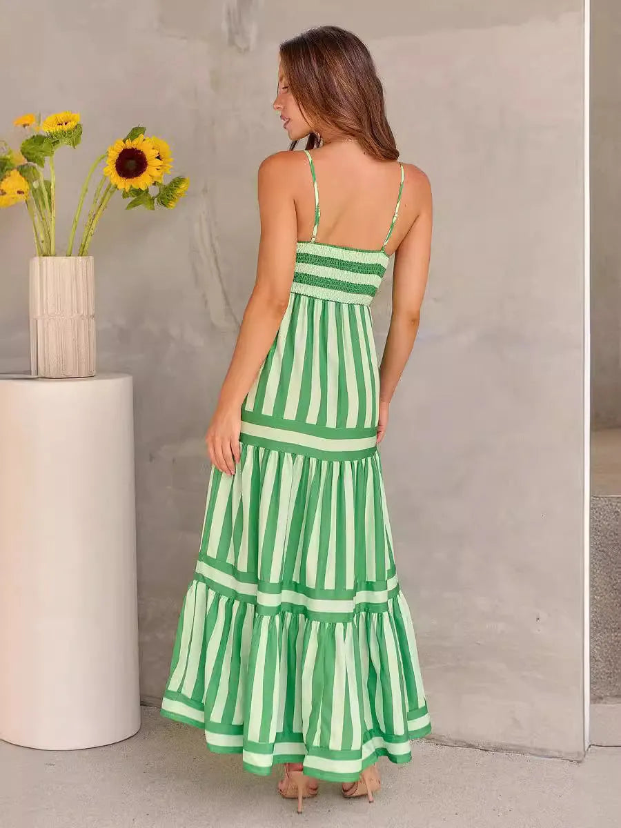 Women's backless square neck summer dress with suspenders and side pockets in striped printed fabric