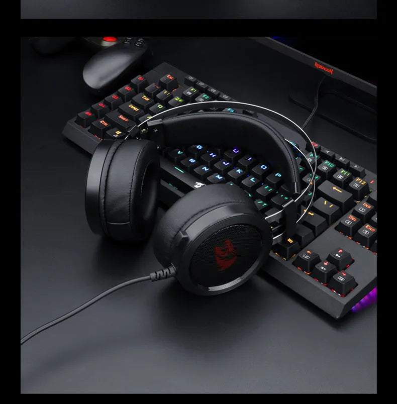 Computer gaming headset with dual audio stereo sound, a wired PC headset with 2-metre cable and 3.5mm interface for desktop and laptop gaming, available in a standard black colour finish.