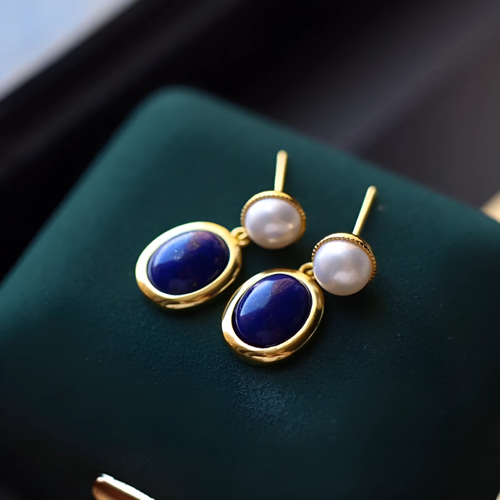 Natural lapis lazuli pearl earrings with 925 sterling silver and etched auspicious patterns