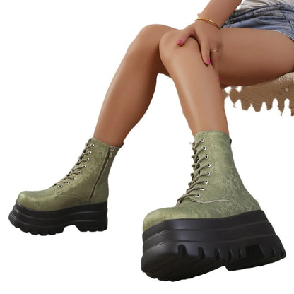 Women's black platform boots with chunky heel, round toe and side zipper