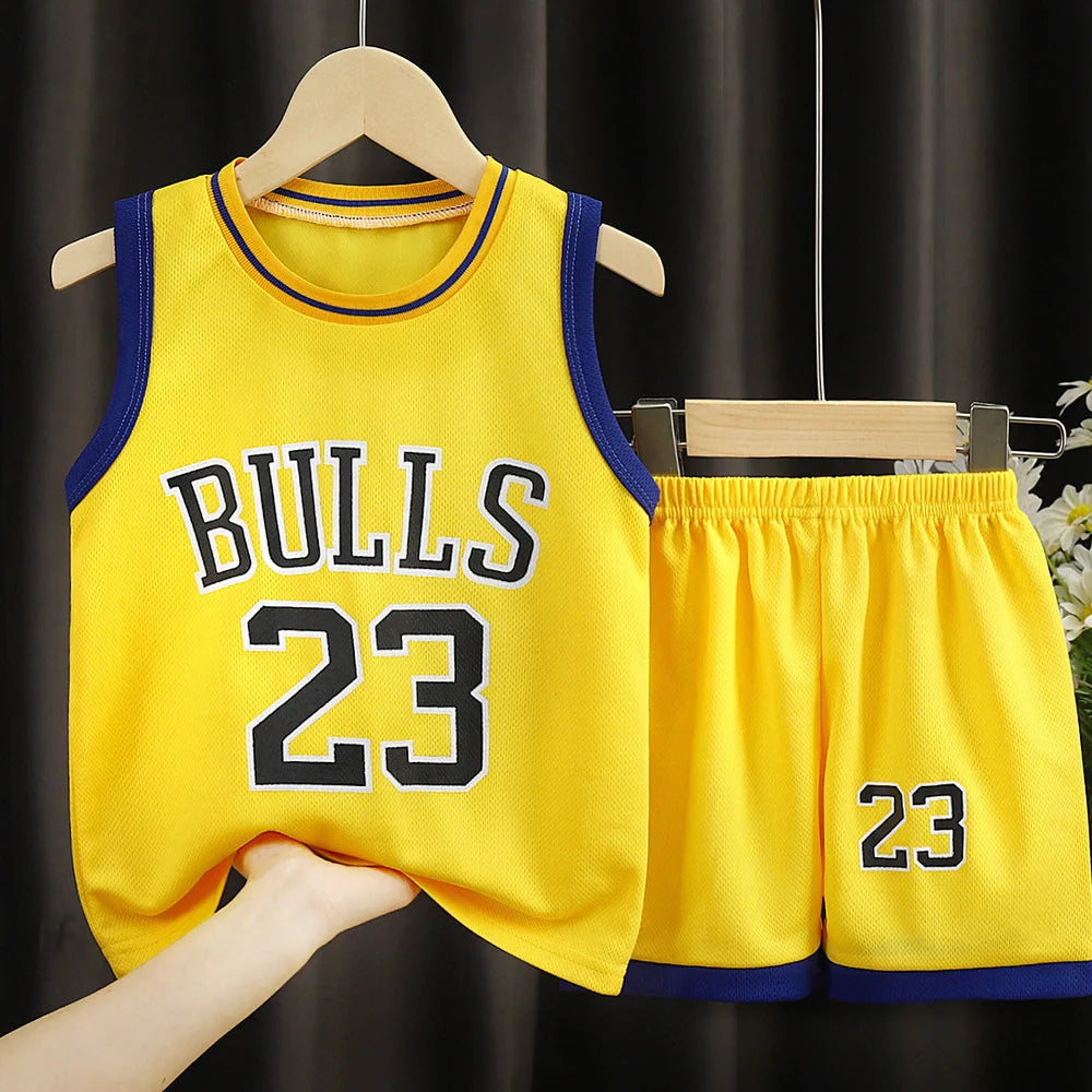 Boys' basketball sports suit two-piece set in chemical fibre blend fabric