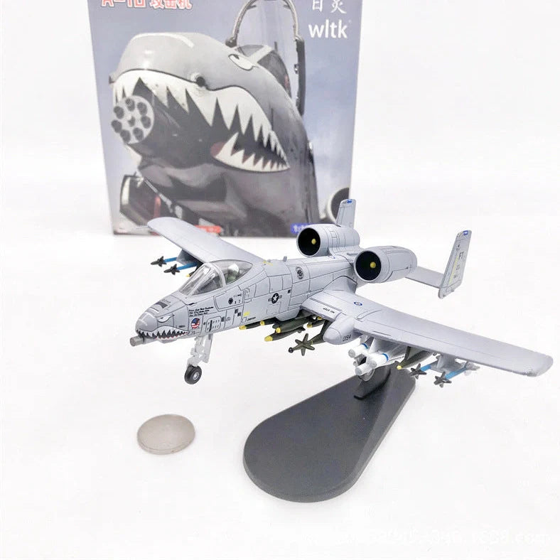 10-inch alloy shark head aircraft model toy with monochrome finish and realistic detailing