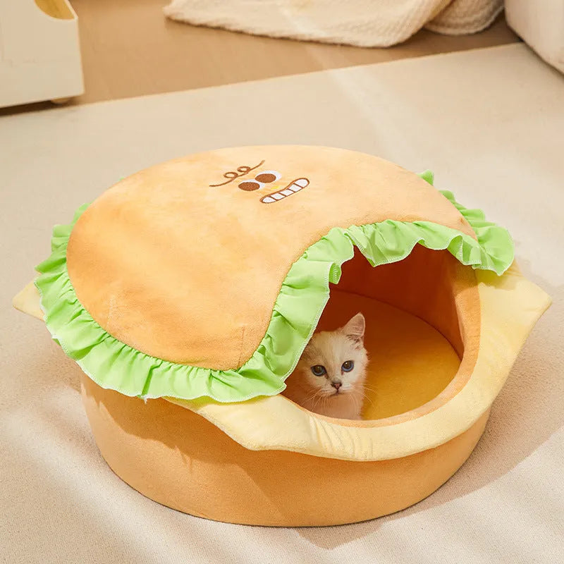 M size detachable cat kennel with enclosed design for winter warmth and year-round indoor or outdoor use