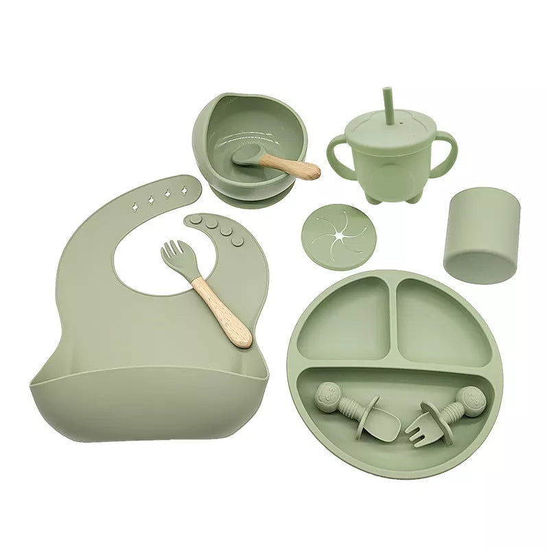 10-piece baby feeding silicone tableware set in various colors, safe and durable for first meals