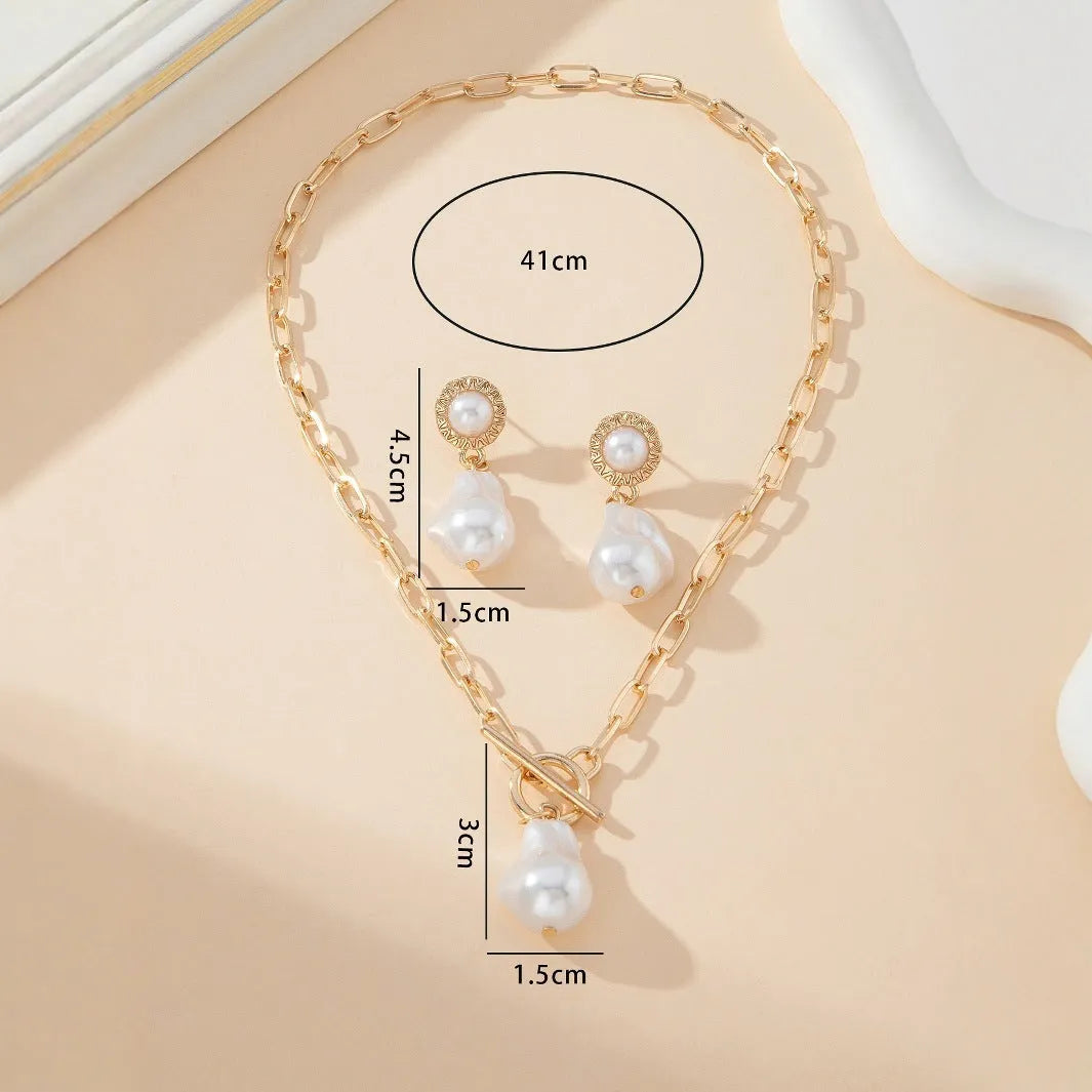Gold-plated baroque pearl necklace and ear stud set for women with iron construction