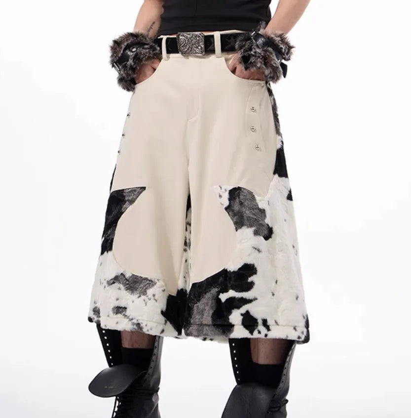 Milk fibre stitching fur cropped trousers with checkered pattern in picture colour, shown in Asian sizes S M L XL.